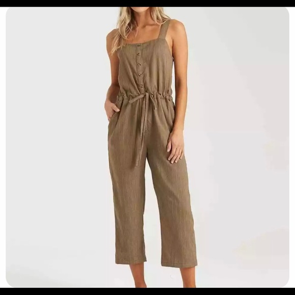 Billabong Pants - Billabong Sandy Shores Sage Jumpsuit Overalls NWT S/P Adjustable Button Straps